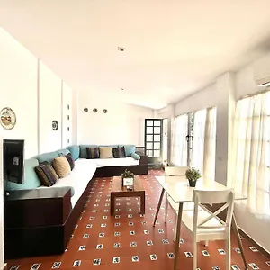 Apartment Plaza De Santa Cruz, Seville