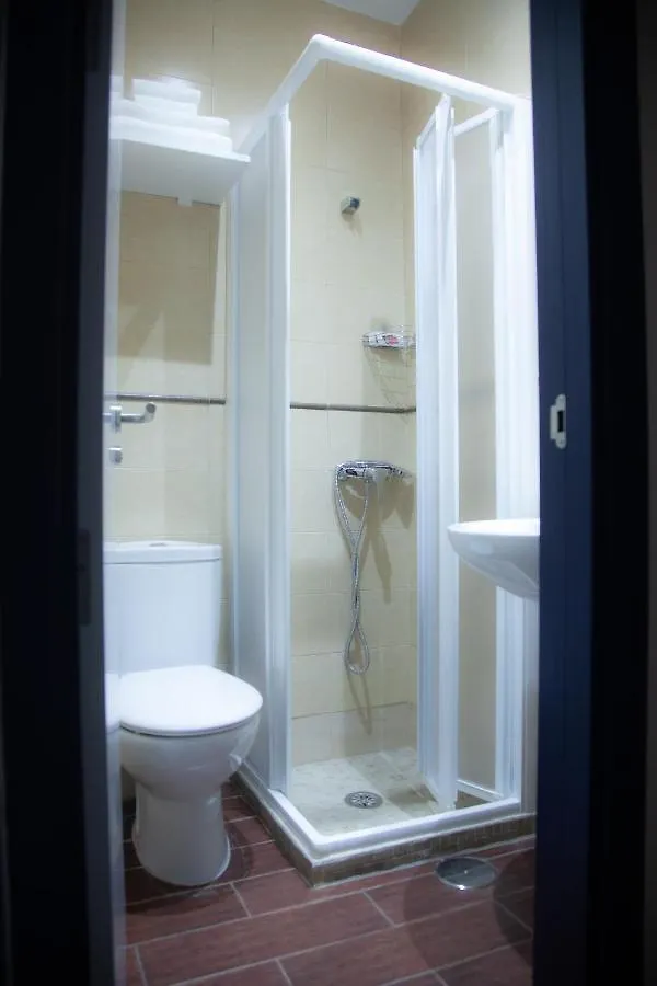فندق Noches En Triana إشبيلية